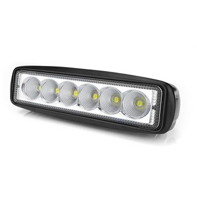 18W অটো এসইউভি ট্রাক ড্রাইভিং লাইট বন্যা আলো LED ওয়ার্কিং লাইট